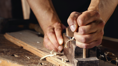 Dielenperfektion statt Massenproduktion von HQ