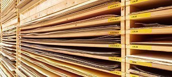 Zu Schichtstoff-, Verbund- & Kompaktplatten